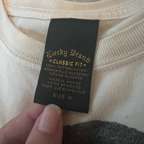 Good Luck Skull Casino Shirt - Picture 4 of 6